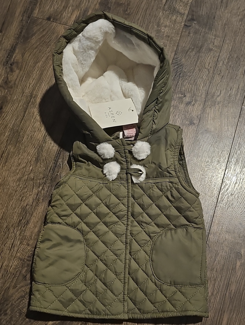 NWT Aspen Vest Kids Olive Quilted Hooded  Faux Fur Trim 18 Months Baby Boy Girl